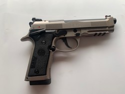 Pistolet Beretta 92X Performance